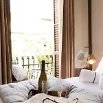 Chic