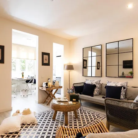 Chic Apartment Barcelona
